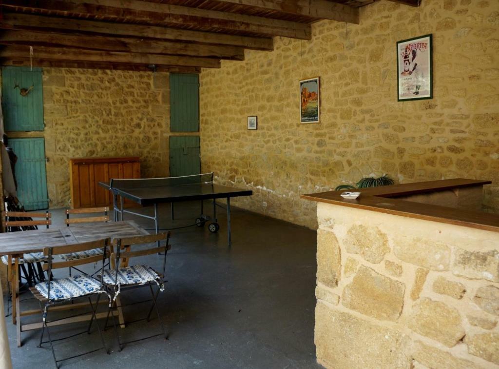 Mas Blauvac Avec Piscine, Entre Uzes Pont Du Gard Villa Vers Pont du Gard Exterior foto